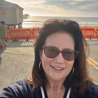 Tawnya R.