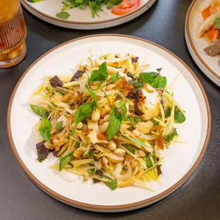 Gỏi Xoài Mực Một Nắng - Vietnamese squid salad