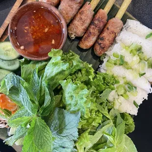 Banh Hoi Nem Nuong