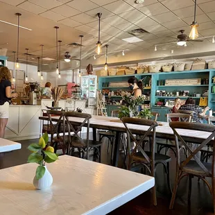 the interior of a restaurant