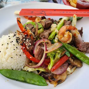 Surf and turf stir fry