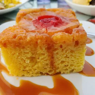 Pineapple upside down cake
