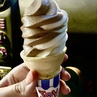 Twist Cone