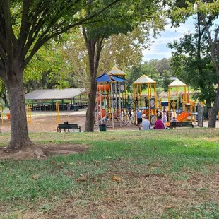 Park by basketball courts 9/17/22