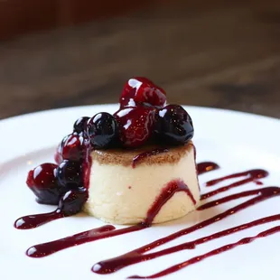 Brie Cheescake with Fresh Berries