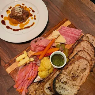 Boneless Beef Short Ribs and the Kitchen Board