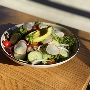 Green salad with added avocado