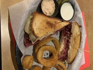 Mulligan's Border Bar & Grill