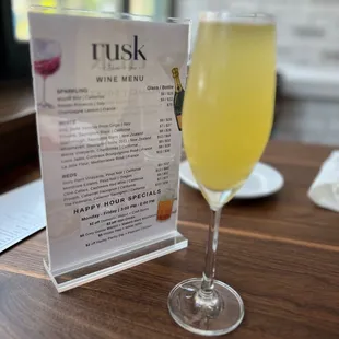 Brunch pineapple mimosa