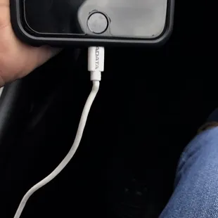 Not my cord! I had a real apple cord, not this adata thing.