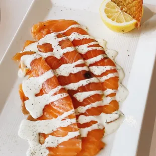 Salmon Gravlax