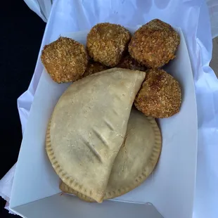 Yummy boudin balls and mouth watering natchitoches pies!