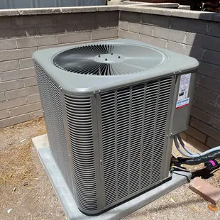 outside unit- 4 ton Merit