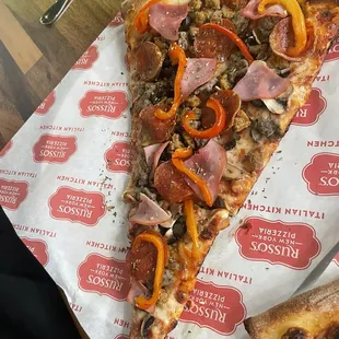 New York Village Slice