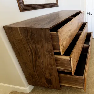 Isle of Dresser in walnut and mango