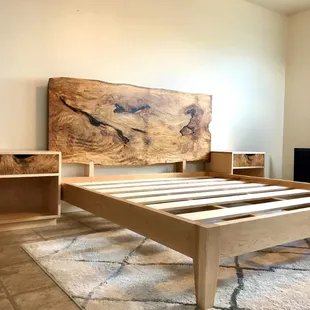Mango and maple bed set