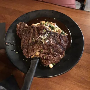 rib eye steak with mashed potatoes