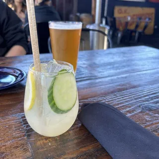 Pear & Ginger Spritz