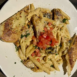 Spicy cajun chicken penne pasta