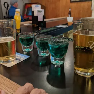 Sour bombs!