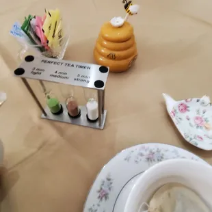 Tea timer and honey