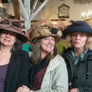 Some very happy ladies at the Rustic Vintage Rose!  They were having a great time shopping at all the stores in the West Bottoms!