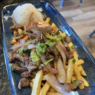 Lomo Saltado