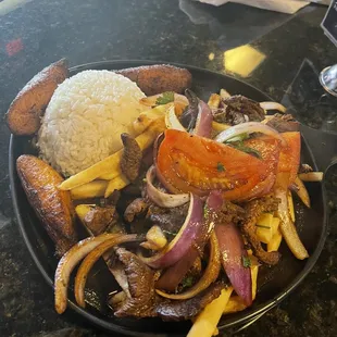Lomo Saltado a Lo Pobre