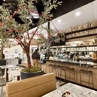 Bar and counter ordering