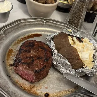 Filet - potato - mushrooms