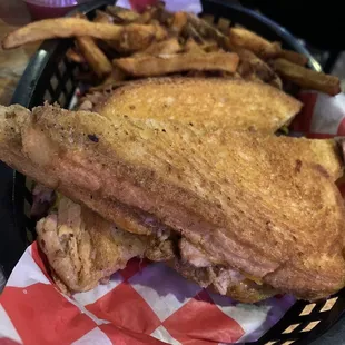 Pulled Pork Sandwich