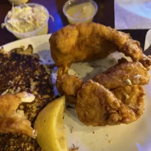 chicken wings and fried chicken, bbq chicken, fried chicken wings, food, fried chicken, poultry, chicken, chicken wings, bbq wings