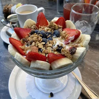 Homemade Granola Parfait