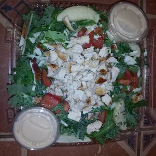 chicken kale and apple salad (to die for)