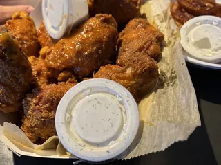 Countyline Bar & Grill