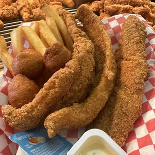 3 fish (snack pack) with 1 side