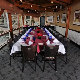 sushi and sashimi, interior