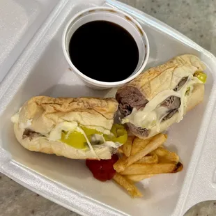 French Dip with added banana peppers (fries not included)