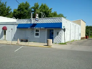 Lazy River Bar & Grill