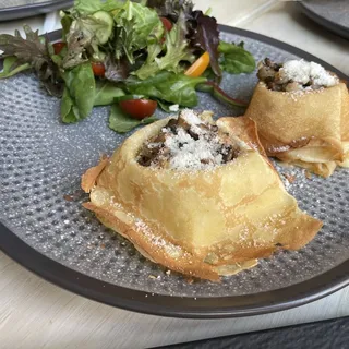 Nalysnyky with farmer cheese