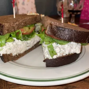 Tuna Sandwich