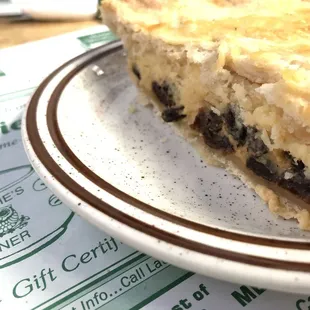 Sour cream raisin pie!!
