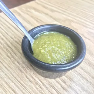 Spicy fresh green salsa