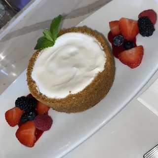 CLASSIC CHEESECAKE