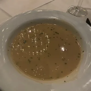 LOBSTER BISQUE