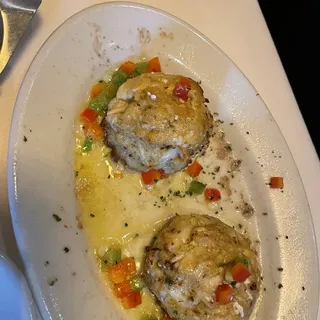 SIZZLING CRAB CAKES
