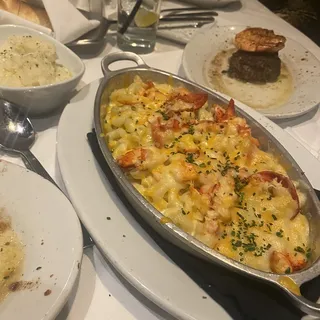 Lobster Mac & Cheese