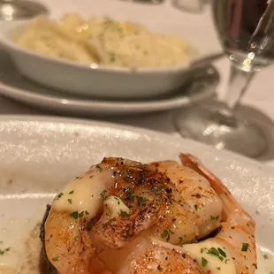 6 OZ FILET &amp; SHRIMP*