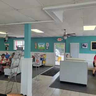 customers in the kitchen