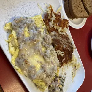 Delicious sausage gravy with big chunks of sausage so good I could just have the gravy!